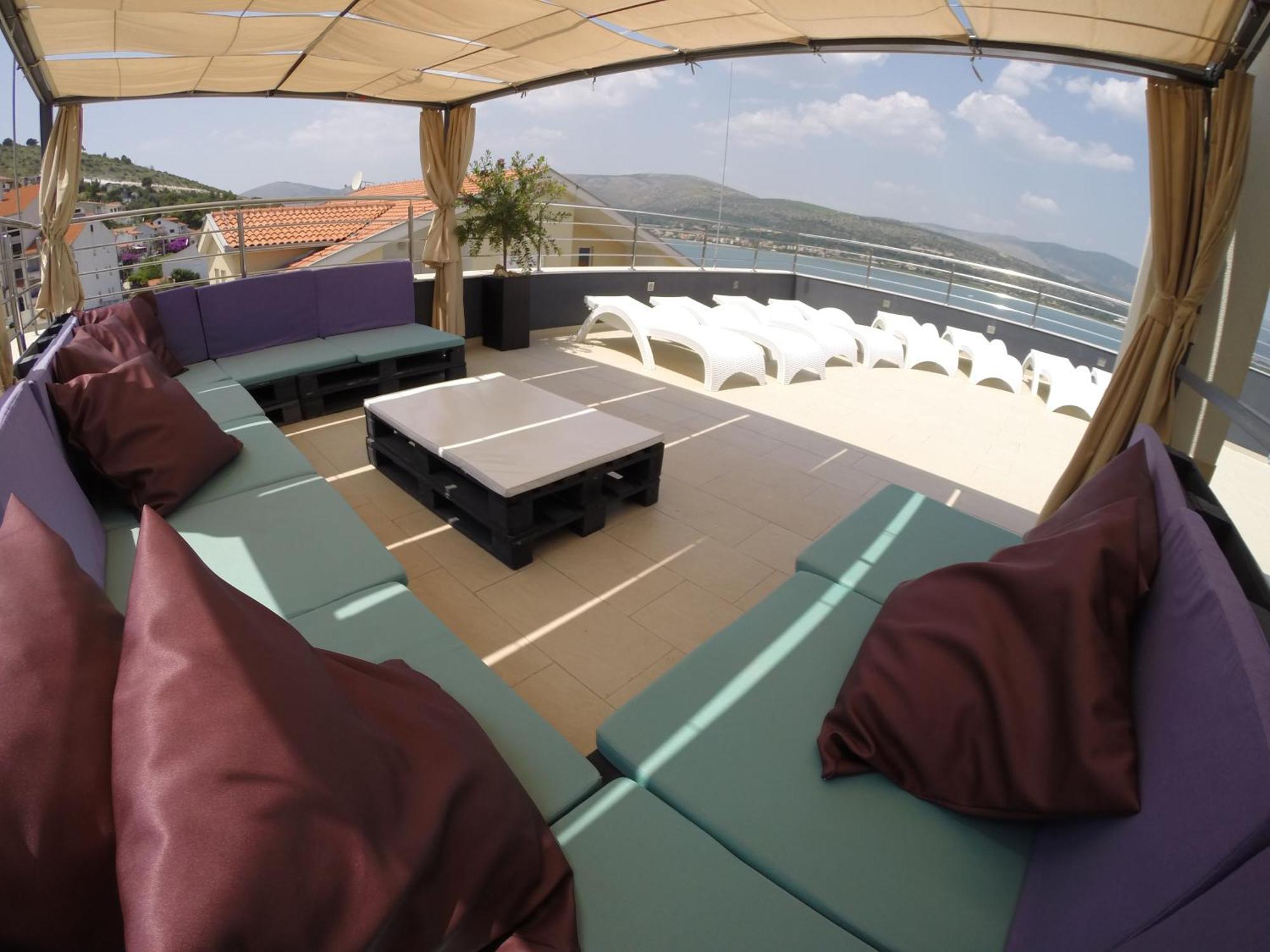 Apartments Exclusive Palace Τρογκίρ Δωμάτιο φωτογραφία