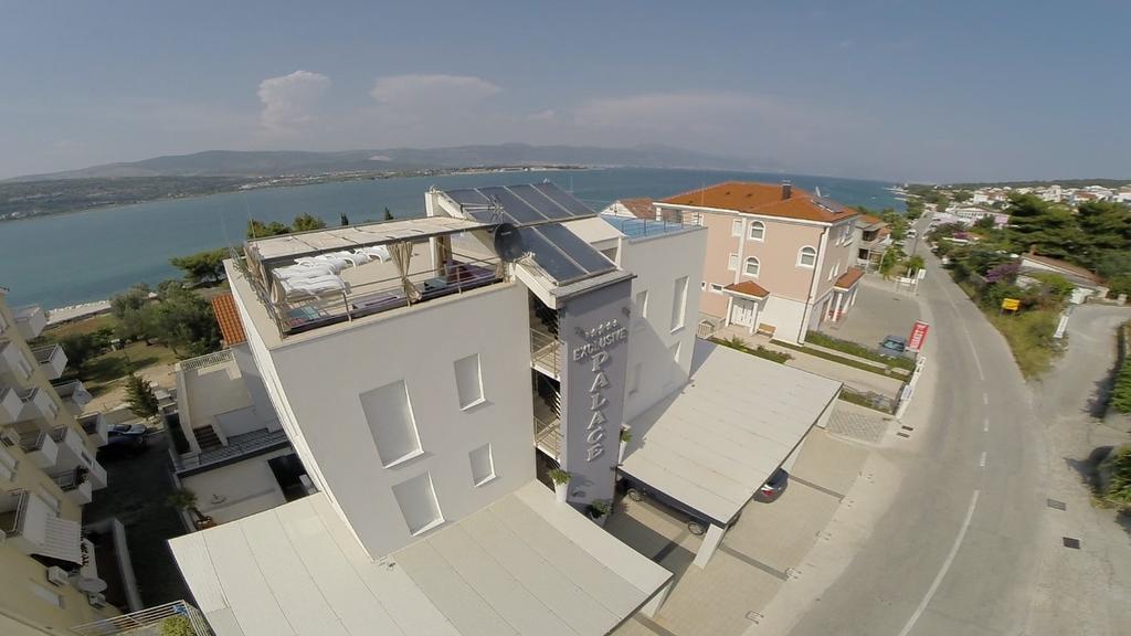 Apartments Exclusive Palace Τρογκίρ Εξωτερικό φωτογραφία